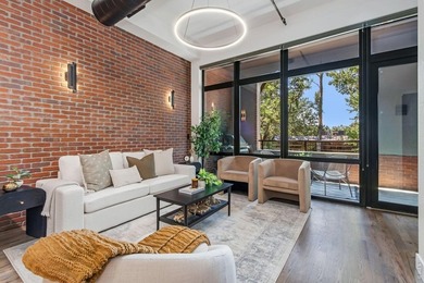 Welcome to this freshly remodeled high-end luxury loft in the - photo 14