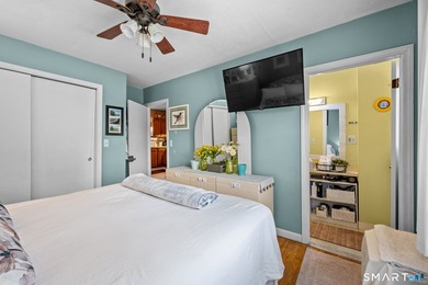 Welcome to 58 Vivian Street, a well maintained Cape that offers - photo 22