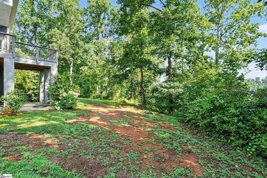 Welcome to 364 Buck Creek, a rare waterfront retreat tucked away - photo 25