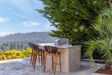 The view is the headline. Expansive. Unforgettable - photo 37