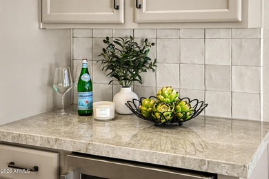 Freshly remodeled ,new baths, chef's kitchen, freshly painted & - photo 9
