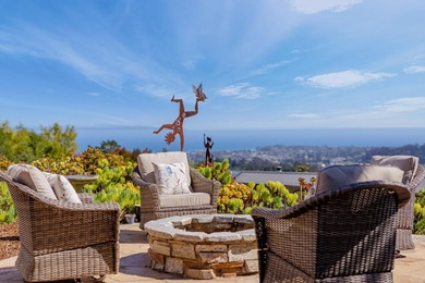 The view is the headline. Expansive. Unforgettable - photo 39