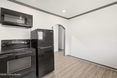 Welcome to 4002 Greenwood Ave, a beautifully updated home - photo 11