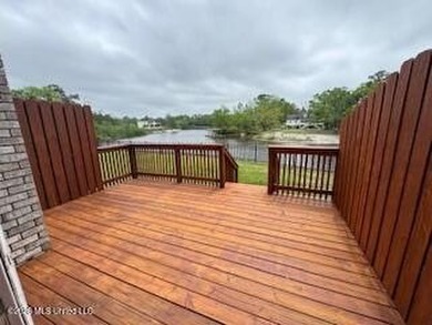 TENANT OCCUPIED - 48-HOUR NOTICE TO VIEW - CALL TO SET UP AN - photo 11
