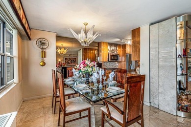Experience effortless luxury in this beautifully renovated 3-BR - photo 11
