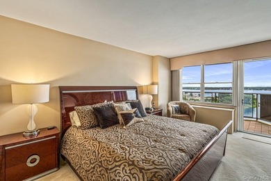 Experience effortless luxury in this beautifully renovated 3-BR - photo 18