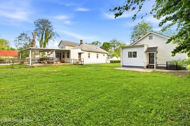 Welcome to 4002 Greenwood Ave, a beautifully updated home - photo 20