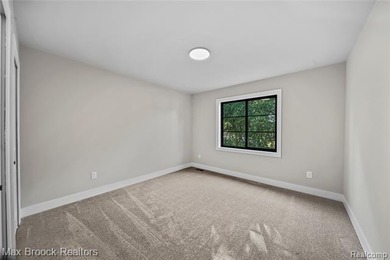 Welcome to lakeside living with this incredible new construction - photo 23