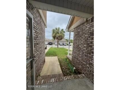 TENANT OCCUPIED - 48-HOUR NOTICE TO VIEW - CALL TO SET UP AN - photo 24