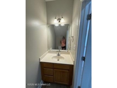TENANT OCCUPIED - 48-HOUR NOTICE TO VIEW - CALL TO SET UP AN - photo 27