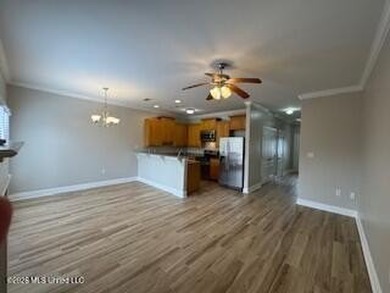 TENANT OCCUPIED - 48-HOUR NOTICE TO VIEW - CALL TO SET UP AN - photo 34
