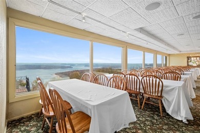 Whitney Mountain Lodge - a rare gem perched 700' above Beaver - photo 6