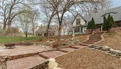 Very private enchanting English Tudor with Scandinavian old - photo 3