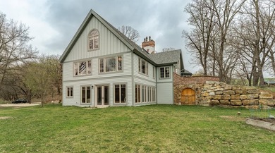 Very private enchanting English Tudor with Scandinavian old - photo 8
