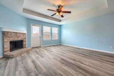 Stunning Full Remodel - Move-In Ready! Welcome to this - photo 8