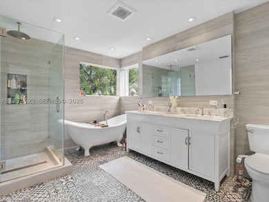Beautiful, completely updated waterfront two-story home offering - photo 37