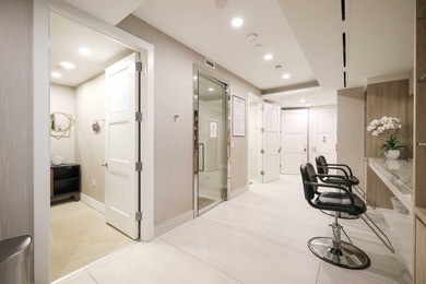 Originally designed as a 3 bedroom floorplan and thoughtfully - photo 41