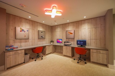 Originally designed as a 3 bedroom floorplan and thoughtfully - photo 45