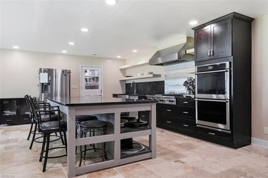 Exceptional, fully renovated home offering 3621 sq ft, 4 - photo 8