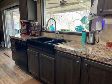 Beautiful Lake View!  Waterfront Home on Teague Club Lake!  Stay - photo 10