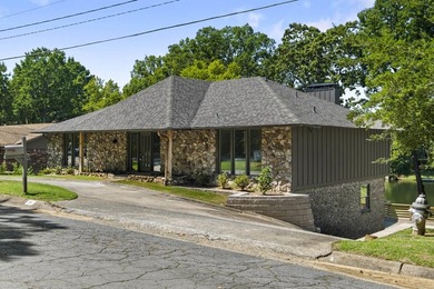 BY NO FAULT OF THE SELLER, HOME IS BACK ON THE MARKET! Lakefront - photo 3
