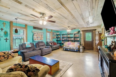 Escape to the peaceful beauty of East Texas with this unique - photo 13