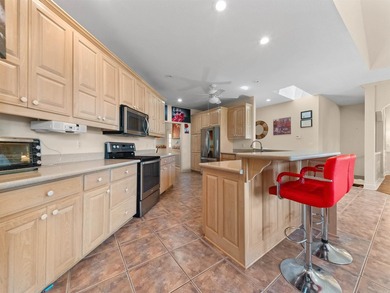 Perched at over 1,000 feet in elevation, this beautiful home - photo 20