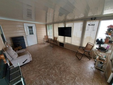 Beautiful large 2 bedroom 2 bath , move in ready home! There is - photo 27