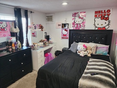 Unique and beautifully updated home is ready to be called yours! - photo 9