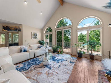 Perched at over 1,000 feet in elevation, this beautiful home - photo 30