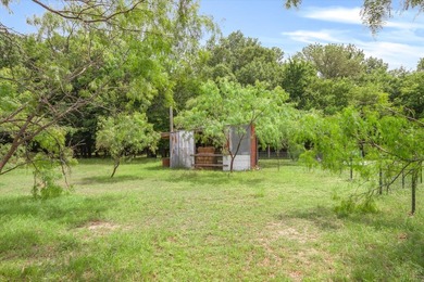 Escape to the peaceful beauty of East Texas with this unique - photo 32
