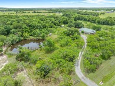 Escape to the peaceful beauty of East Texas with this unique - photo 39