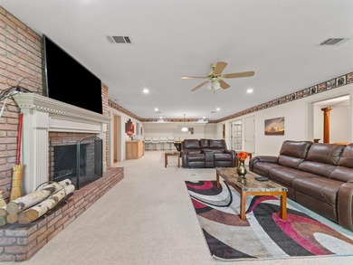Perched at over 1,000 feet in elevation, this beautiful home - photo 46
