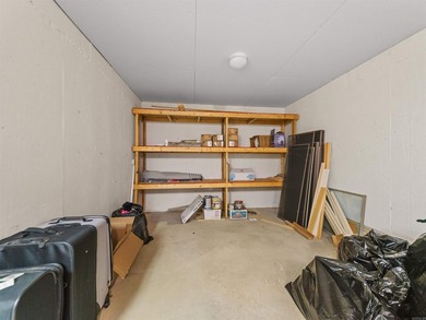 Perched at over 1,000 feet in elevation, this beautiful home - photo 47