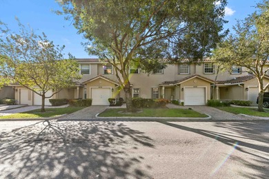 Lake Townhome/Townhouse For Sale in Boynton Beach, Florida