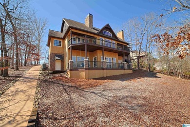 HUGE PRICE REDUCTION!! This beautiful custom built 5 bedroom/5 - photo 2