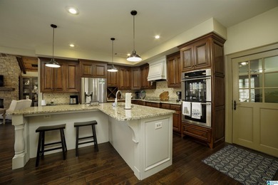 HUGE PRICE REDUCTION!! This beautiful custom built 5 bedroom/5 - photo 7