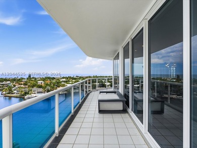 Exquisite completely renovated corner residence in prime - photo 20