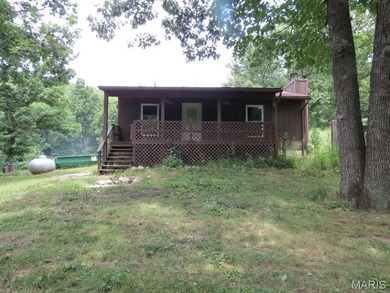 (private lake, pond, creek) Home Active Under Contract in Sullivan Missouri