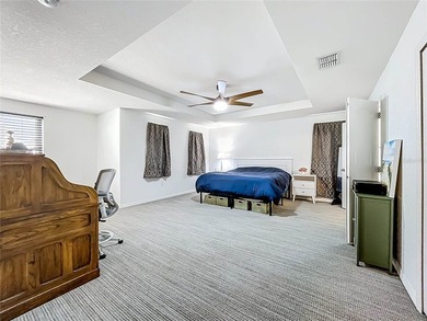 Discover over 3,200 sq.ft. of private living in the highly - photo 31