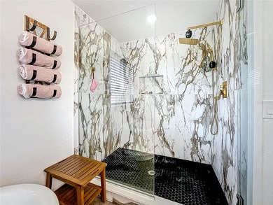 Discover over 3,200 sq.ft. of private living in the highly - photo 33