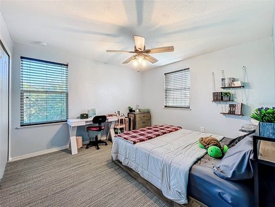Discover over 3,200 sq.ft. of private living in the highly - photo 38