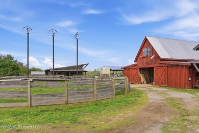 This exceptional 131+/-acre farm in Marshall County offers a - photo 4