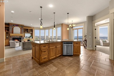 Experience exceptional living in this custom daylight ranch - photo 8