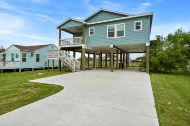 Salt Lake Home For Sale in Rockport Texas