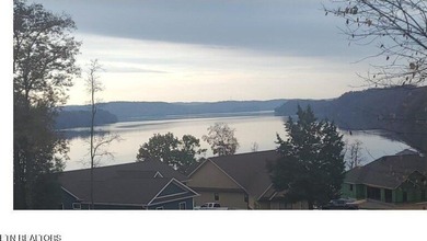 This large, level lots has an unobstructed SUNRISE view across - photo 1