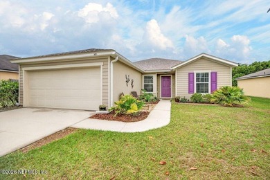 NEW ROOF & Gutters 2024! Welcome to this beautifully updated - photo 1