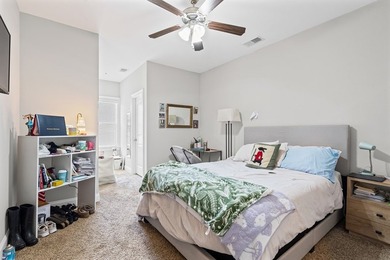 Experience modern comfort and ultimate convenience at 242 Massee - photo 14