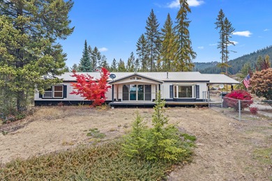 Lake Home For Sale in Evans, Washington