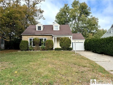 Lake Erie Home Sale Pending in Dunkirk New York